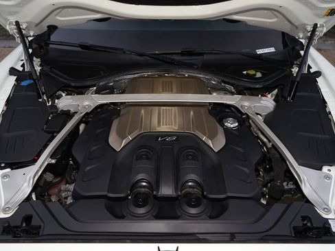 Used 2021 Bentley Flying Spur V8 image 37