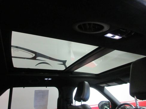 Used 2020 Ford Explorer ST w/ Premium Technology Package image 23