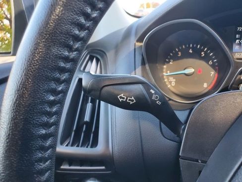 Used 2018 Ford Focus SEL w/ Cold Weather Package image 13