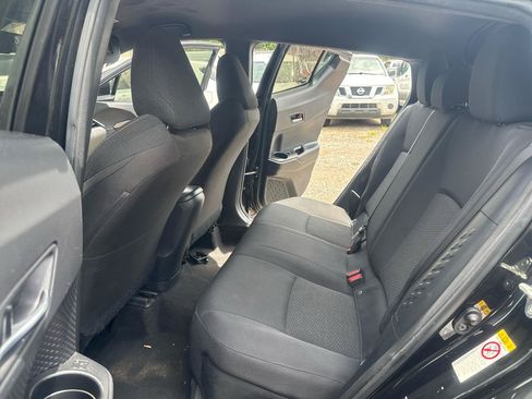 Used 2019 Toyota C-HR XLE FWD image 23