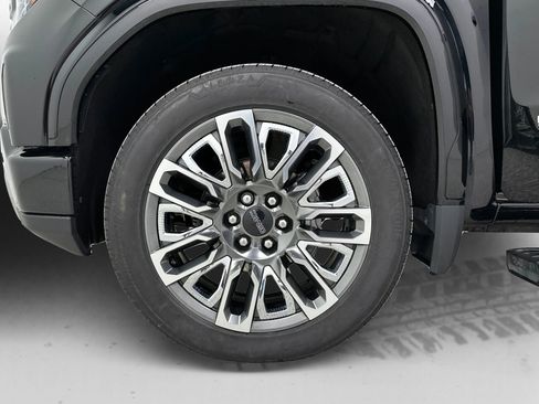 Used 2025 GMC Sierra 1500 Denali Ultimate image 27