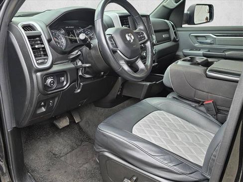 Used 2022 RAM 1500 Big Horn AWD/4WD image 14