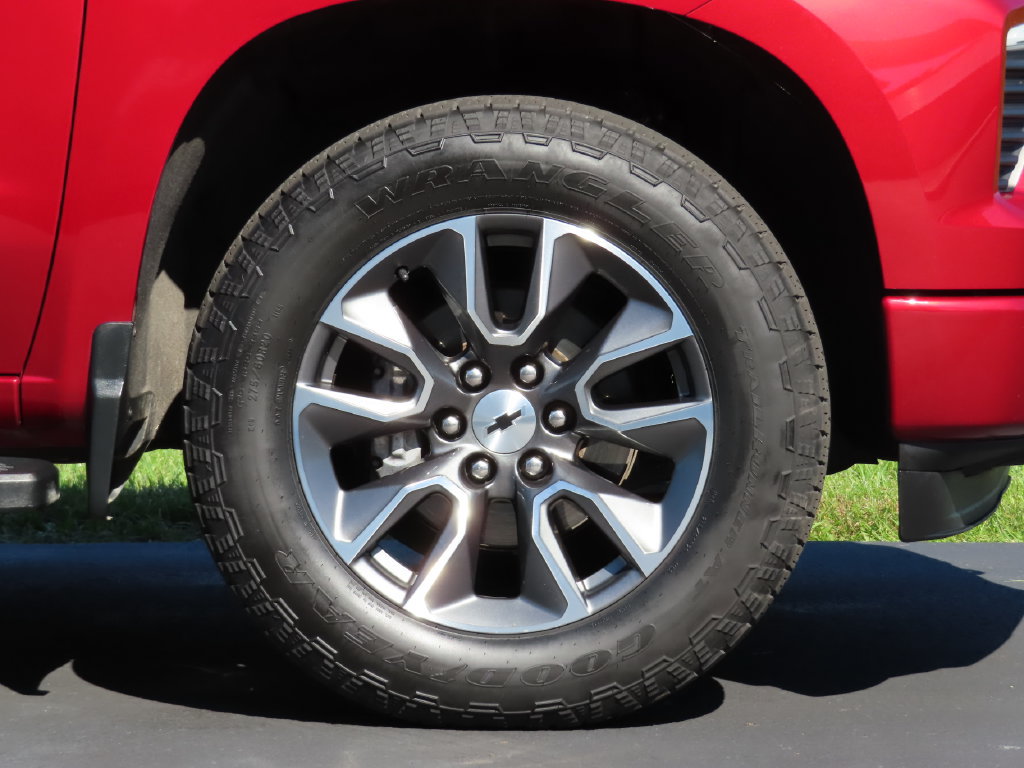 Certified 2024 Chevrolet Silverado 1500 RST w/ RST All Star Premium Package AWD/4WD image 17