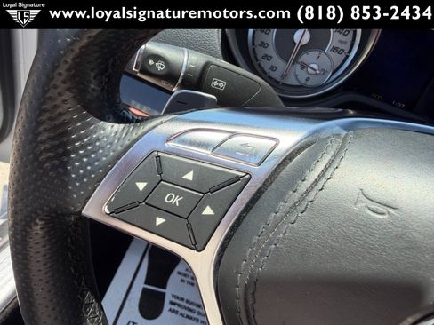 Used 2014 Mercedes-Benz SL 550 image 27