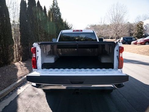 Used 2025 Chevrolet Silverado 2500 LT w/ Convenience Package image 14