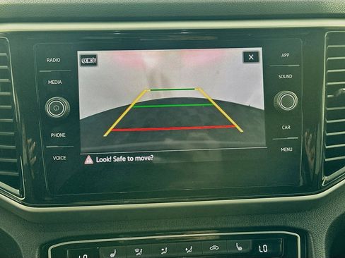 Used 2023 Volkswagen Atlas SE w/ Black Wheel Package FWD image 23