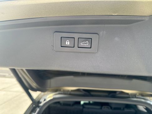 Used 2025 Subaru Outback Onyx Edition XT AWD/4WD image 28