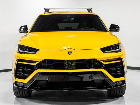 Used 2022 Lamborghini Urus AWD/4WD image 8