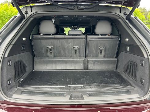 Used 2026 Cadillac Escalade IQ Sport 1 w/ LPO, Floor Liner Package AWD/4WD image 51