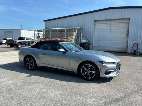 Used 2024 Ford Mustang Premium RWD image 34