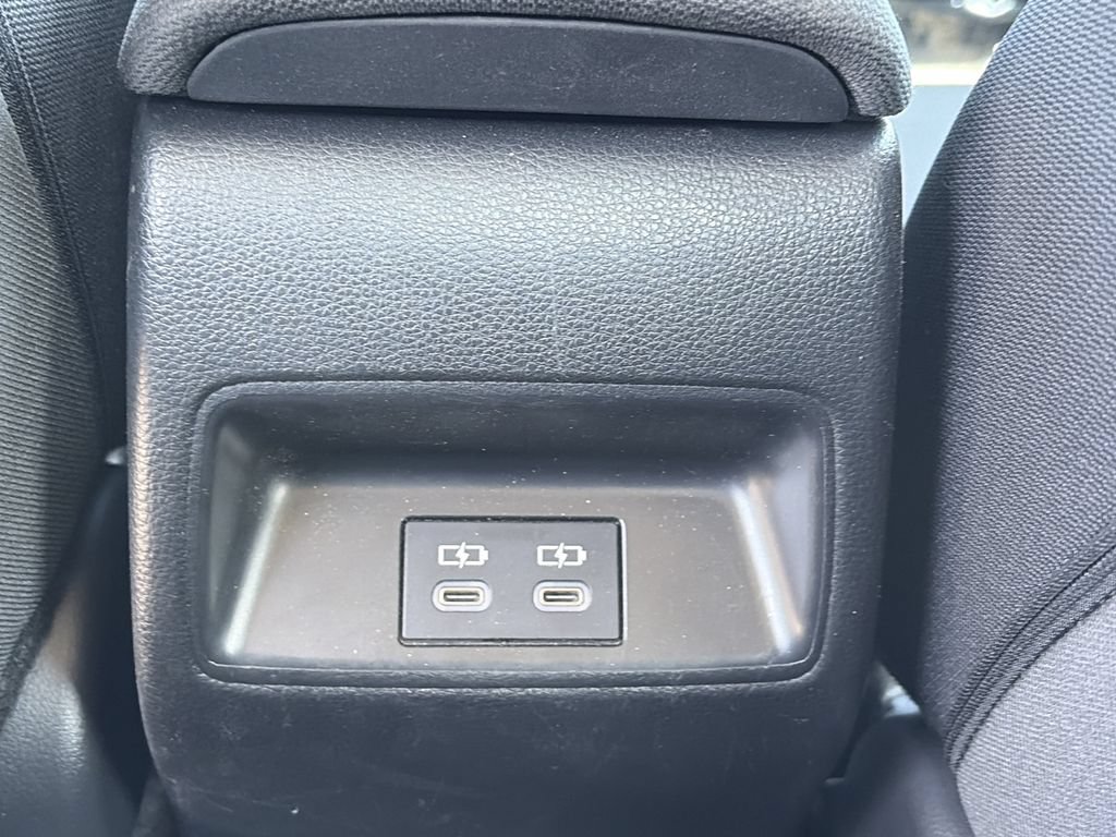 Used 2024 Toyota Corolla LE FWD image 33