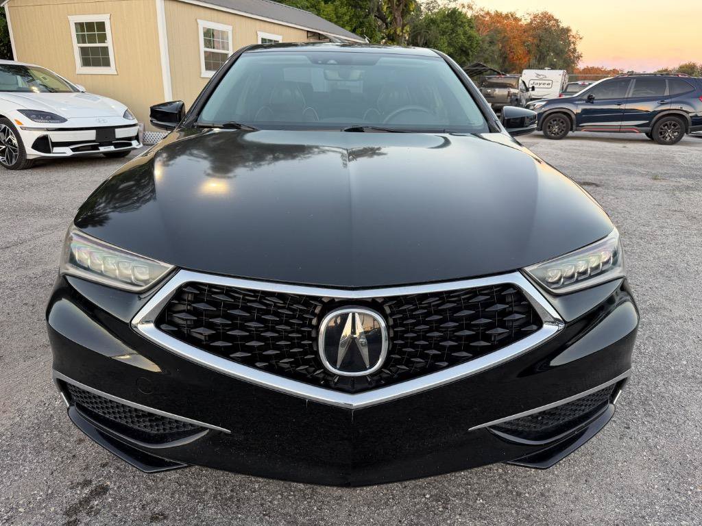 Used 2018 Acura TLX w/ Technology Package FWD image 2