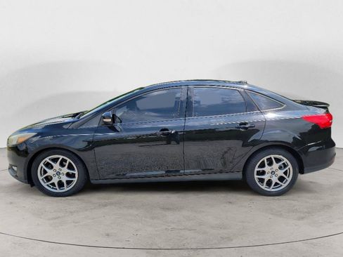 Used 2015 Ford Focus SE w/ Equipment Group 201A FWD image 5