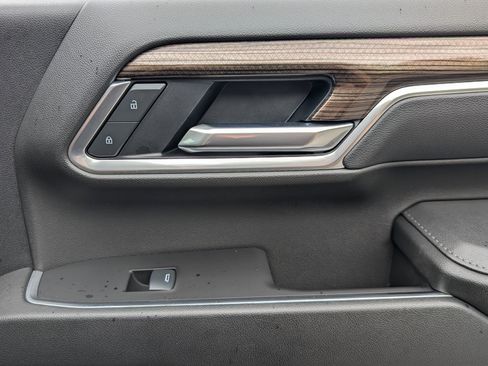 Used 2025 Chevrolet Silverado 2500 LT w/ Trail Boss Package AWD/4WD image 21