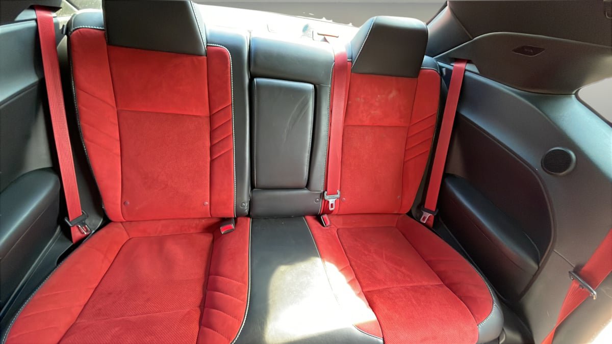 Used 2015 Dodge Challenger SRT Hellcat RWD image 14