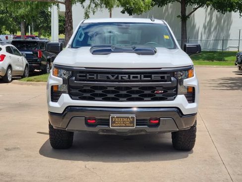 Used 2022 Chevrolet Silverado 1500 Custom Trail Boss AWD/4WD image 2