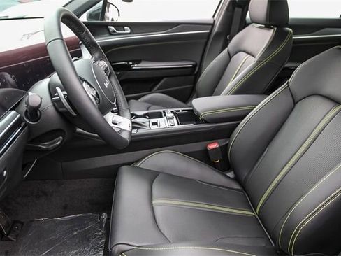 New 2026 Kia K5 GT image 16