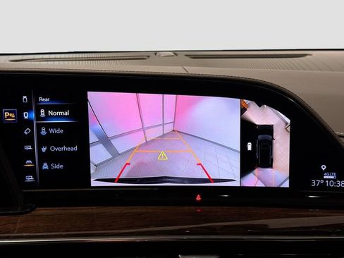 Certified 2022 Cadillac Escalade Sport Platinum w/ Heavy-Duty Trailer Package image 14