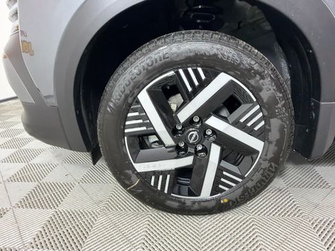 New 2026 Nissan Kicks SV w/ Cold Weather Package FWD image 10