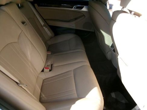 Used 2018 Genesis G80 3.8 image 24