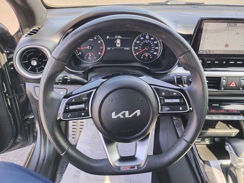 Used 2024 Kia Forte GT-Line w/ GT-Line Premium Package FWD image 11