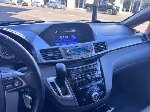 Used 2013 Honda Odyssey EX-L image 17