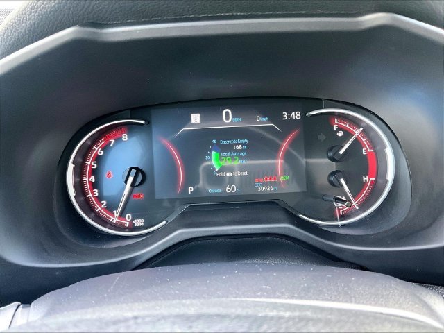 Used 2025 Toyota RAV4 XLE AWD/4WD image 25