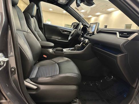 Used 2021 Toyota RAV4 XSE image 27