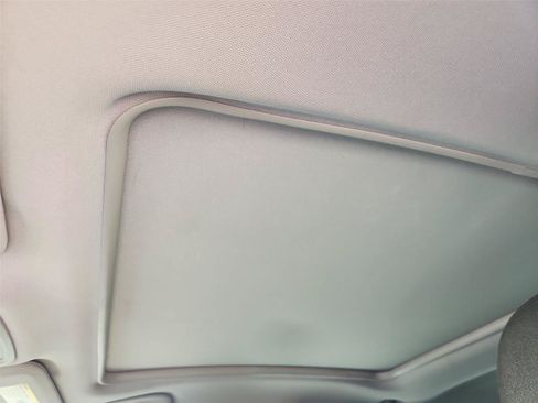 Used 2016 Chevrolet Malibu LT FWD image 18