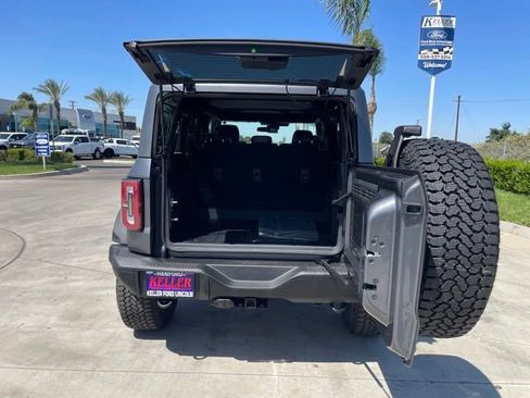 New 2026 Ford Bronco Badlands w/ Sasquatch Package AWD/4WD image 24
