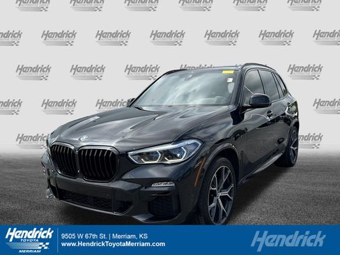 Used 2019 BMW X5 xDrive40i w/ M Sport Package AWD/4WD image 1