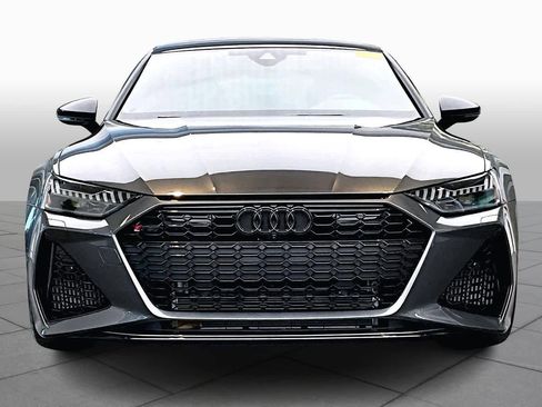 Certified 2025 Audi RS 7 Performance w/ Black Optic Package image 4