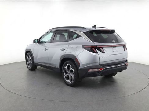 Used 2024 Hyundai Tucson SEL w/ Convenience Package FWD image 3