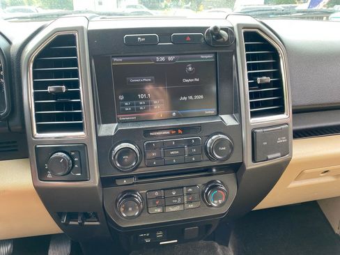 Used 2015 Ford F150 XLT w/ Equipment Group 302A Luxury AWD/4WD image 14