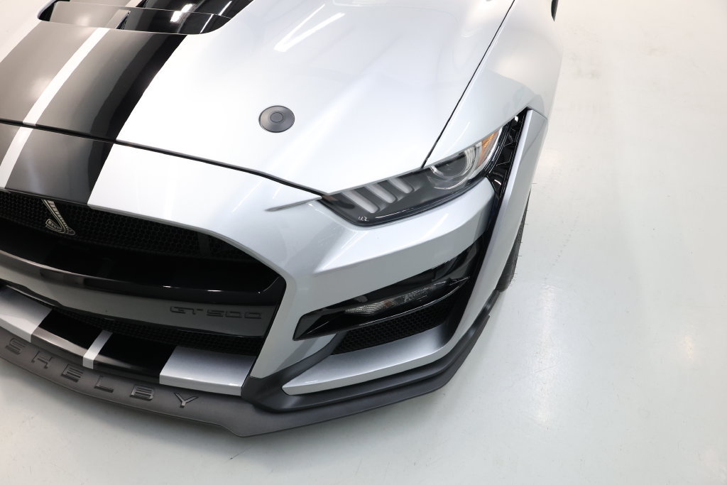 Used 2020 Ford Mustang Shelby GT500 w/ Carbon Fiber Track Pack RWD image 59
