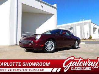 Used 2004 Ford Thunderbird video 1