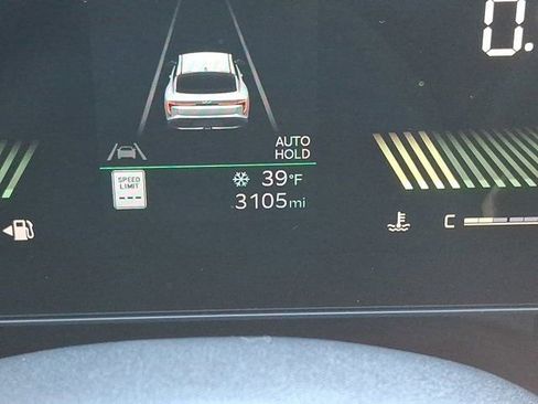 Used 2025 Kia K4 LXS image 24