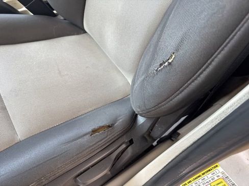 Used 2013 Ford Fiesta S image 15