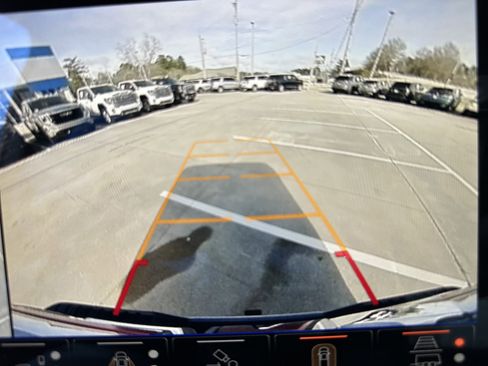 Used 2024 GMC Sierra 2500 AT4 w/ AT4 Premium Plus Package image 32