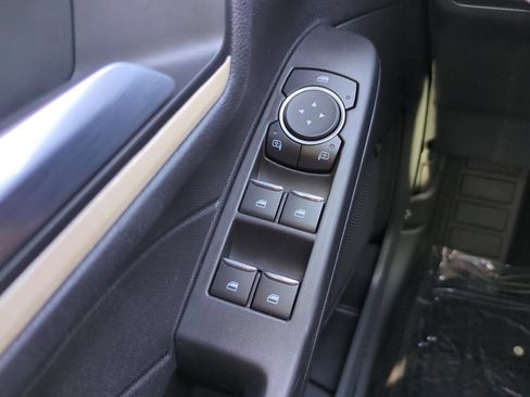 Used 2021 Ford Escape Titanium w/ Titanium Elite Package FWD image 19