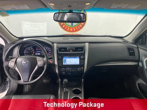 Used 2015 Nissan Altima 2.5 SL w/ Technology Package FWD image 6