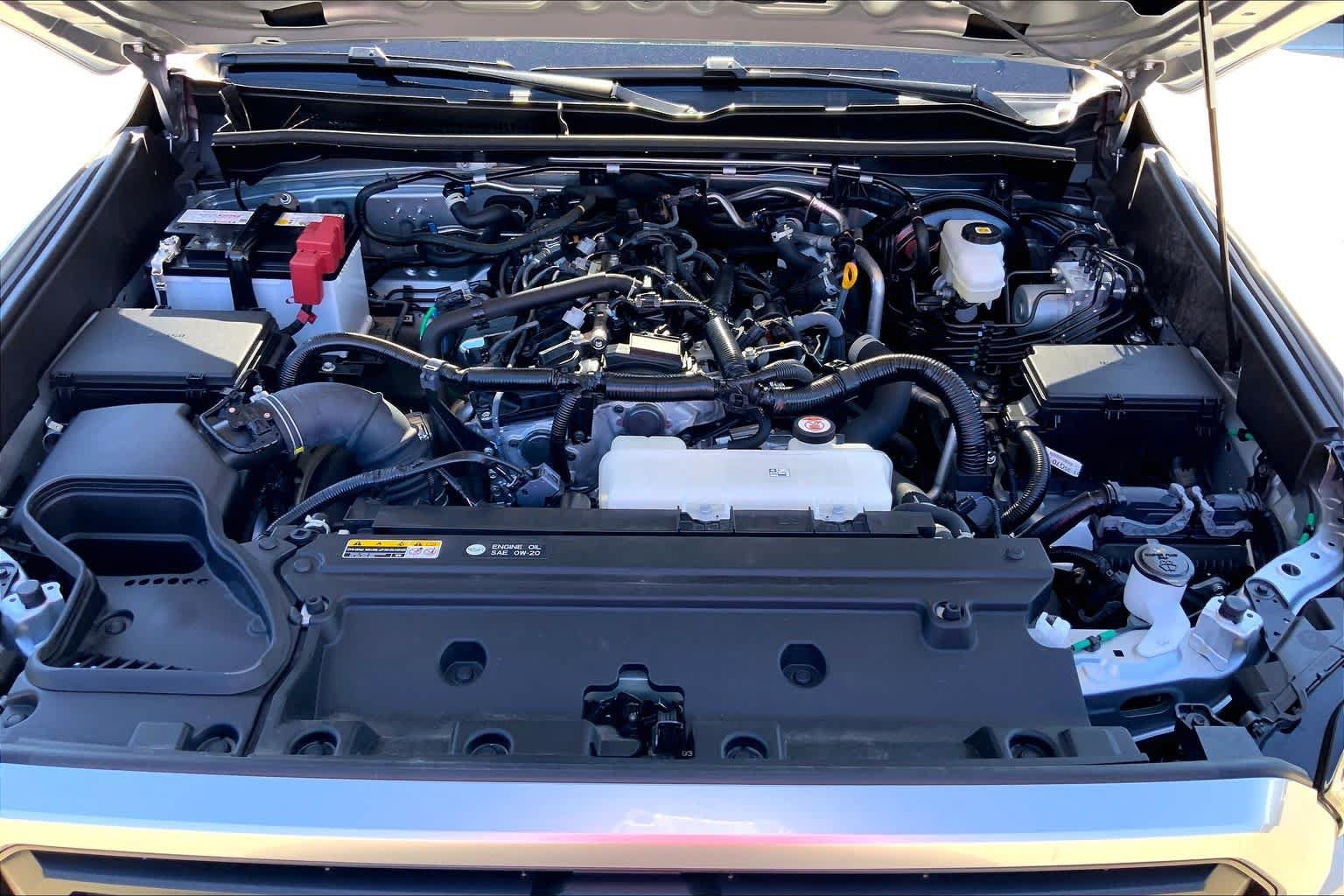 Used 2025 Toyota 4Runner SR5 RWD image 29
