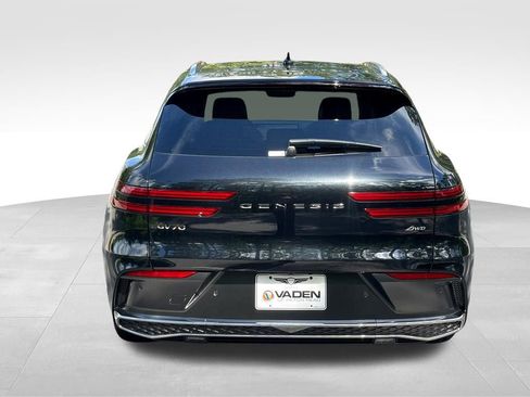 New 2026 Genesis GV70 2.5T Advanced AWD/4WD image 33