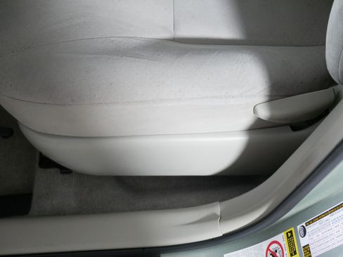 Used 2009 Toyota Prius w/ Pkg 2 FWD image 20