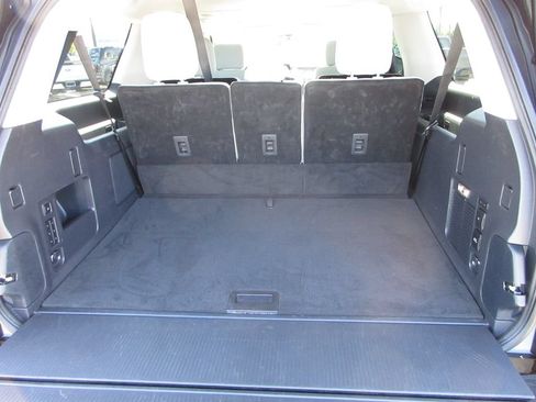 Certified 2025 Ford Expedition Max Platinum w/ Driver's Package AWD/4WD image 26