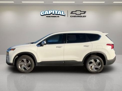 Used 2023 Hyundai Santa Fe SEL image 2