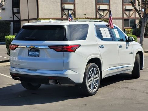 Used 2023 Chevrolet Traverse High Country image 5