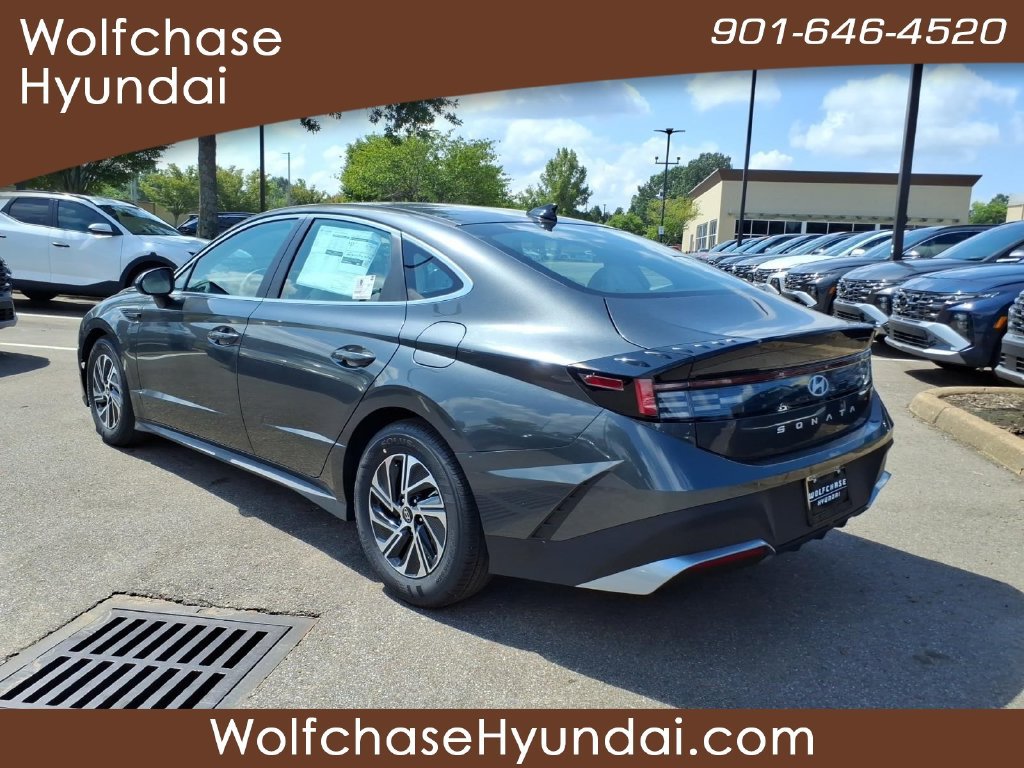New 2026 Hyundai Sonata Blue FWD image 3