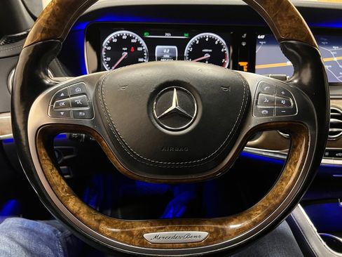 Used 2014 Mercedes-Benz S 550 Sedan image 18