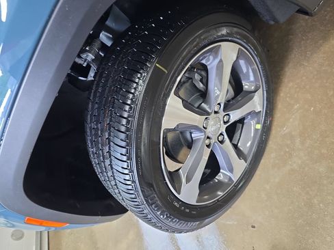 New 2026 Jeep Grand Cherokee Limited AWD/4WD image 33